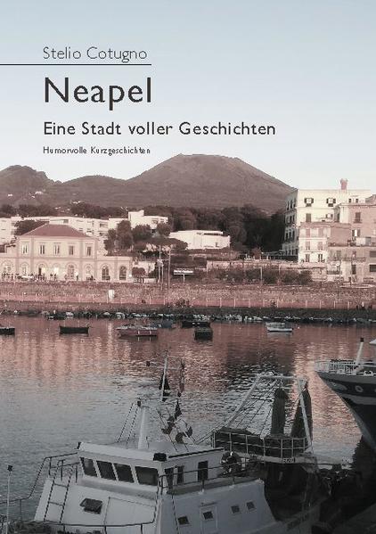 In humorvollen Kurzgeschichten schreibt der Autor über das abenteuerliche und abwechslungsreiche Leben einer neapolitanischen Familie. Rund um das Neapel der siebziger Jahre erzählt das Buch vom Leben in Neapel, seiner Kultur und seinen Menschen. Er nimmt uns auf eine unterhaltsame Reise rund um sein Neapel mit, zeigt uns bekannte und weniger bekannte Schauplätze, erzählt von einer glücklichen Kindheit, von Lebensfreude und von all dem guten Essen. Wird es der Familie auch in der Ferne gelingen, sich ein neues Little Italy aufzubauen?