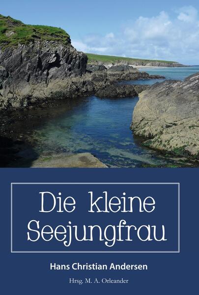 Die Geschichte „Die kleine Seejungfrau” des dänischen Dichters Hans Christian Andersen lässt die Leser:innen in die geheimnisvolle Unterwasserwelt der märchenhaften Meereswesen eintauchen. Sie erzählt vom prächtigen Leben der Seeprinzessinnen und von der Liebe und Sehnsucht der kleinen Seejungfrau, die sich in einen Märchenprinzen verliebt und schier Unmögliches auf sich nimmt, um seine Liebe und damit auch Unsterblichkeit zu erlangen. Hans Christian Andersen schildert eindrücklich die Kraft, den Mut, die Hoffnung und schließlich die Selbstlosigkeit der Liebe. Seit seiner Entstehung 1837 bezaubert dieses Kunstmärchen Leser:innen in aller Welt. M. A. Orleander ist Herausgeberin literarischer Klassiker und hat Hans Christian Andersens Original von „Den lille Havfrue” in neu übersetzter Fassung herausgebracht. Die besondere Zusammenstellung außergewöhnlicher Naturbilder gibt dieser Ausgabe eine einzigartige und sagenumwobene Note.