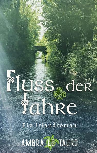 Das Leben läuft nicht immer so, wie man sich das wünscht, wenn man siebzehn ist. So geht es auch Katrin. Als sie 25 Jahre später dringend eine Auszeit braucht, erinnert sie sich an die wohl schönste Zeit ihres Lebens, die Reise zu ihrer Brieffreundin Aoife nach Irland. Der Sommer 1989 blieb unvergessen: Ausflüge über die Grüne Insel, lange Gespräche mit der Freundin, Unternehmungen zu dritt, denn bald ist der "Werkstattjunge" Conor Teil des Kleeblatts. Nach einem zweiten Besuch in Irland ein Jahr später verlieren sie sich aus den Augen. Katrin kehrt zurück ins Land ihrer Träume. Kann man eine Freundschaft nach so langer Zeit erneuern? Wie haben sich die Freunde entwickelt, wie das Land? Und was ist damals passiert im August 1990? Ein Roman über Irland, Freundschaft, Liebe und den Lauf des Lebens.