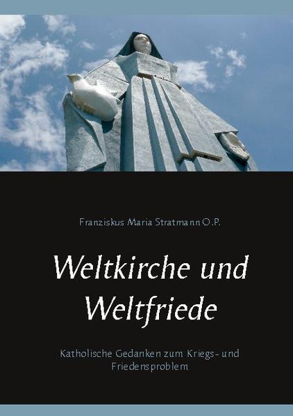 Zu Beginn des 1. Weltkrieges beteiligte sich Pater Franziskus Maria Stratmann (1883-1971) noch an der theologischen Textproduktion zur Stärkung des Kampfgeistes. Ein Soldat, der im militärischen Gemetzel nichts Segensreiches entdecken kann, schickt ihm als Antwort einen wütenden Protestbrief. Der Dominikaner wird nachdenklich und kehrt um zur pazifistischen Sicht der frühen Kirche: "Der Christ steht mehr über als in dem Staate, jedenfalls hängt sein Herz nicht an staatlichem und militärischem Glanz. So dachten sie alle, die von nationaler Beschränktheit noch nicht verkümmerten Christen der ersten Epoche." Das hier neu edierte Werk "Weltkirche und Weltfriede" (1924) erweist Stratmann als den zentralen Theoretiker der frühen katholischen Friedensbewegung in Deutschland: "Mit dem Kampf gegen den Krieg verhält es sich genau wie mit dem Kampf gegen die Sünde, Krankheit und soziale Mißstände: es ist Pflicht, das menschenmögliche Maß von Widerstand gegen sie aufzubieten." Der Autor zeigt schon in der Weimarer Zeit auf, dass jeder moderne Krieg de facto mit den strengen Kriterien der kirchlichen Lehrtradition nicht vereinbar ist. Seine Bemerkungen über Mahatma Gandhi eröffnen zudem einen neuen Horizont: "Daß die gewaltlose Methode als solche dem Geiste Christi mehr entspricht als die gewaltsame, kann nicht bestritten werden." Nach dem "Menschenschlachthaus 1914-1918" wäre ein Lernprozess der ganzen Kirche möglich gewesen: "Der Geist des Christentums und der Geist des Krieges vertragen sich wie Feuer und Wasser." Kirche & Weltkrieg-Band 5