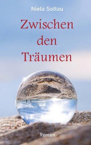 Zwischen deinen Träumen ist verdammt viel Platz, um sie zu leben. Es steckt mehr in dir, als du dich traust zu leben! Kim Kim hat ihre Mutter bis zu deren Tod gepflegt und ihre drei Kinder bereiten sich auf einen einjährigen Auslandsaufenthalt vor. Somit steht Kim vor einem Meer von Freiheiten und dem unbändigen Wunsch sich selbst wiederzuentdecken. Die fünfzehn Jahre ältere Ellen gibt vorzeitig ihre erfolgreiche Kinderarztpraxis auf, um mit ihrem Mann die Welt zu bereisen. Die Aufbruchstimmung erfasst die beiden Frauen in einer tosenden Welle und trägt sie zu den Ufern einer berauschenden Freundschaft, die imstande scheint, selbst verborgene Ketten zu sprengen. Niela Soltau erzählt tiefgründig und einfühlsam von Möglichkeiten, Sehnsüchten und Begrenzungen, die in jedem von uns wohnen.