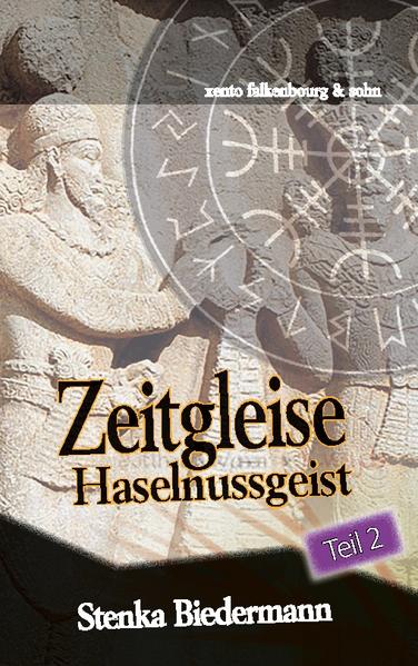 In Erinnerung an den Gänsberg. Vom Geist alter Erinnerung inspiriert. Zeitgleise - Auf neuen und auf alten Gleisen, in einer vertrauten und doch fremden Zeit. - Man erzählt sich von Moorgeistern, zeitloser Wissenschaft und solchen, die ganz ohne Moralvorstellung sind. Familiensinn liegt im Trend und Freundschaft wird hingebungsvoll gepflegt. Erste Irritationen in puncto roter Locken kommen auf, parallel beruhigen Phöxe mit ihrer lobenswerten Effizienz... Drachenhufderbys lenken die abgedeckelten Parkianer von derlei verwirrender Tatsache ab, wobei man sich nicht übers Wetter beklagen möchte. Mikosch findet im Drachenhufstall versierte Babysitter, derweil sein anhängliches Bonanzarad nach ihm jammert und beweist, dass nicht alles Gegenständliche rein aus toter Materie besteht... Nüchternes Statement oder neu gekürte Philosophie?! Kann Totes sich bewegen? Denken, fühlen, handeln und sogar unsichtbar sein? Wigge ist felsenfest überzeugt und sucht besorgt nach seinem toten Vater und seiner entführten Mutter, während Marek Tarassows Wut seiner speziellen Familie gedenkt. Auch er auf der Suche. In diesem Fall nach haarigen Frauenhintern und Genmanipulation. Die Bundeshauptstadt lernt derweil ihre Grenzen kennen, als sie einen Gefangen versucht von A nach B zu transportieren und dabei eine ganze Stadt ausgelöscht wird. Der Gefangene muss hernach dafür nicht mehr auf Staatskosten ernährt werden. Ein heikles Thema, das viel Zündstoff in sich barg... Tote gibt es derweil genug zu beklagen und weit darüber hinaus nochmals ganz andere... Wie Sterne in der Nacht, so zahlreich, gestalten sich bald schon die Anhänger von Licht und Dunkelheit. Es gibt unglaublich viele und mancher bewirkt Entscheidendes für seine Welt. Selbstlos muss er aus dem Schatten ins Licht treten, Durchsetzungswille mitbringen und Zuversicht. Anderes regelt sich. Doch das Ende der Zeit ist längst beschlossen, seit 25000 Jahren den Zeres bekannt, den ersten Förderern der Mijnns, aus deren Reihen der neuzeitlich kultivierte Mensch hervortritt. Sie gestalten die Zeit selbst in den Anfängen, richten verschiedene Welten ein, gönnen Möglichkeiten sich frei zu äußern, andere halten sie ehern von dunkler Absicht ab, bis sie eines Tages selbst ihrem Ende zulaufen. Gowinnyjen mischen dominant mit, als sich der Mijnn Stück um Stück kultiviert. Fehlerbeladen ist auch er, doch der Ursprung setzt auf ihn, als sein letztes stolzes Pferd im Rennen...