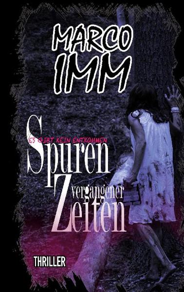 BAND 2 DER ZEITREISEN-REIHE VOM THRILLER-AUTOR MARCO IMM Kannst Du Deinen Erinnerungen trauen? Um ihre Familienprobleme in den Griff zu bekommen, beschließt die zehnjährige Lisa, in den Sommerferien 1994 mit der Vergangenheit endgültig abzuschließen. Gemeinsam mit ihren Freundinnen möchte sie den plötzlichen Tod eines jungen Mädchens rekonstruieren, das aus einer psychiatrischen Anstalt floh und von einem Güterzug erfasst wurde. Dank ihres Tagebuchs erfährt sie, dass ihre Schuldgefühle für die Entstehung einer mysteriösen Zeitlinie verantwortlich sind, welche ins Rollen gebracht wurde. Während die Medien über Ben Sauermanns erfolgreichen Debütroman berichten, versucht ein ehemaliger Mitschüler, sich im Herbst 2014 die Filmrechte unter den Nagel zu reißen. Ihm gelang bereits die Inbesitznahme einer manipulierten Achterbahn, die aufgrund einer unfassbaren Verkettung im direkten Zusammenhang mit Bens Drehbuch steht. Noch ahnt niemand, dass er mit seiner perfiden Verfilmung eine bombastische Show plant, die auch Lisas Schicksal für immer verändern wird. Die große Fortsetzung von "Verschwunden im Wald" ... Wer wird am Ende überleben? Zum vorliegenden Band: Spuren vergangener Zeiten setzt sich mit Verstrickungen von Zeitlinien auseinander und weist eine enthüllende Handlung auf. Vereinzelte Abschnitte basieren auf wahren Ereignissen. Zum Schutz der betroffenen Personen wurden die Namen geändert. Tauche mit Marco Imms Fortsetzungsroman in die Welt des Unfassbaren ein und erkunde mithilfe seines Werkes das Thema der Selbstfindung. Als Experten-Autor hat sich Marco Imm vor allem auf die Problematiken von paranormalen Phänomenen, Zeitlinien, morphischen Feldern, Dimensionsschichten, holografischen Projektionen sowie der Quantenmechanik spezialisiert. Zu seinen Kernschwerpunkten zählen die Bewusstseinsund Traumforschung, Parallelwelten und Schwarze Löcher. Im April 2022 erschien erstmals sein eigenes Thriller-Serienmagazin (Band 3) auf MaJa-TV: www.maja-tv.de ERLEBE DIE KOMPLETTE MYSTERY-REIHE NACH WAHREN BEGEBENHEITEN Die Reihe MARCO IMM besteht insgesamt aus drei Teilen, die in sich jeweils abgeschlossen, dennoch lose miteinander verwoben sind. Mit welchem Band wirst Du Deine Reise beginnen? BAND 1: Verschwunden im Wald Das Grauen versteckt sich hinter Bäumen BAND 2: Spuren vergangener Zeiten Es gibt kein Entkommen BAND 3: The Graphic Novel (exklusiv auf MaJa-TV)