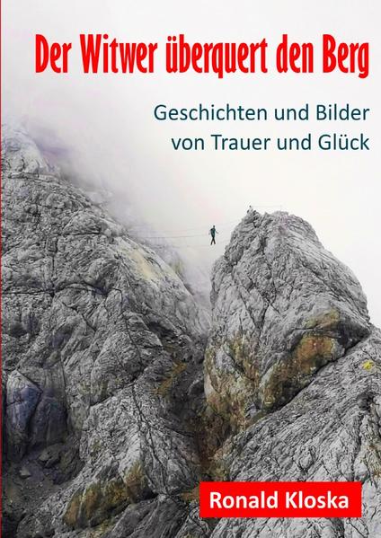 „Der Witwer überquert den Berg“. Geschichten und Bilder von Trauer und Glück. 2021 erstmalig veröffentlicht, bietet dieses Buch 41 Kurzgeschichten, welche mit 59 Fotografien illustriert sind. Nach dem Verlust von zwei lieben Menschen erzählt der Autor und Fotograf Ronald Kloska in bewegenden Geschichten von Reiseerlebnissen, Erinnerungen, Träumen, Beobachtungen im Alltag und dem Durchleben der Trauerzeit. Vor autobiografischem Hintergrund sind sie aufgeteilt in die drei Kapitel „Poesie der Reise“, „Glanz des Alltags“ und „Wert der Trauer“. Auf seinen Reisen erlebt er magische Momente hoch oben im Gebirge, gesetzte Segel auf dem Meer und Pilger in Jerusalem. Im Alltag begegnen ihm begabte Tiere, gute Laune im Wartezimmer und liebenswerte Menschen. Während der Trauer findet er eine nicht gemähte Wiese, Jazz in der Nacht und entdeckt seinen eigenen wieder gewonnenen Wert. Mit bildhafter Erzählweise finden die Geschichten die Balance zwischen Schmerz und Zuversicht, sind berührend und humorvoll sowie fantasievoll und poetisch. Das Buch spendet Trost in schwierigen Lebensphasen und gibt Mut, um über den Berg zu kommen.