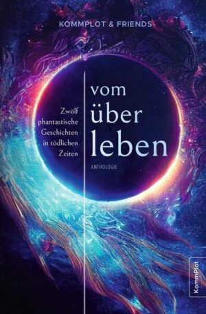 Zwölf Krisen zwischen Leben und Tod: Eine Jade-Magierin kämpft um ihre Familie, eine Katzen-Dämonin flieht um die Welt, eine Raumschiffbesatzung tritt gegen Aliens an, ein Kaninchen entwickelt Durst auf Menschenblut ... Zwölf Autorinnen und Autoren schicken ihre Figuren in den Kampf ums Überleben. So phantastisch die Szenarien sind, verhandelt werden die Probleme unserer Zeit wie KI, Klimawandel, Alterung der Gesellschaft oder Wassermangel. Ob Pharao, Webdesignerin, Drachentöter oder Schriftsteller, für alle gilt: Selbst, wenn sie am Leben bleiben, wird ihre Welt nie mehr so sein wie zuvor. Herausgegeben von der AutorInnengruppe KommPlot