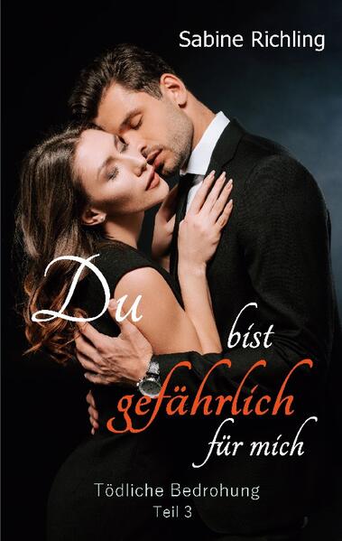 Dies ist der 3. Band einer verführerischen, fesselnden ""Dark Love" Romanze in vier Teilen. 1. Band: "Du bist gefährlich für mich Dunkle Geheimnisse" 2. Band: "Du bist gefährlich für mich Dunkle Begierden" "Eine atemberaubende Fortsetzung mit sensationeller Wendung, die berührt." "Dramatischer dritter Teil voller ergreifender und funkensprühender Momente." Teil 3 : Marc ist zu einem Mistkerl mutiert und völlig verändert. Trotzdem kann ich ihn nicht vergessen, obwohl er aus meinem Leben verschwunden zu sein scheint. Aber da ist ja noch sein Freund Lenny, mein Bodyguard, der mich beschützt und auf mich achtgibt wie ein Luchs. Er ist ganz anders als Marc ruhig und kontrolliert. Vielleicht sind es diese Eigenschaften, die ihn für mich immer interessanter machen. Doch meine Gefühle schwanken zwischen Marc und Lenny hin und her. Trotzdem sehne ich mich irgendwann danach, von Lenny in Versuchung geführt zu werden. Und tatsächlich gibt er seine Distanziertheit bald auf. Plötzlich ist er entfesselt und bereit, mit mir aufs Ganze zu gehen. Mich befällt die Angst! Über die Konsequenzen habe ich gar nicht nachgedacht. Was tue ich hier? Marc ist der Mann, den ich will! Aber er ist weg! Und Lenny ist hier ... und verdammt heiß! "Die Gefühle sprudeln über." Zitat zu Teil 3 von "Buchblog Kruemelkeks": "Mit Teil 3 hat Sabine Richling ein Buch geschaffen, das nicht nur durch seine emotionale Tiefe und seine fesselnde Handlung besticht, sondern auch durch seine authentischen Charaktere und seinen mitreißenden Schreibstil."