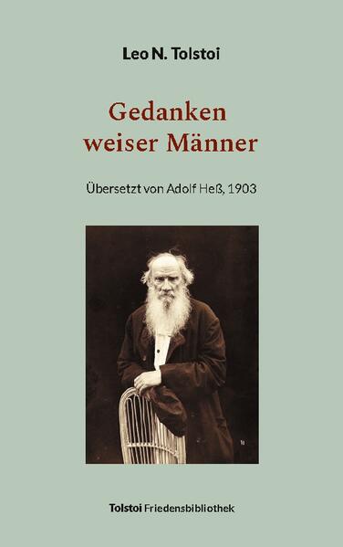 Die vor 120 Jahren erschienene, längst vergriffene deutsche Ausgabe von Tolstois Kalenderbuch "Gedanken weiser Männer" wird hier von Ingrid von Heiseler als ungekürzte Neuedition vorgelegt. Der Übersetzer Adolf Heß erläutert zur Entstehung dieser Sammlung: "Während der schweren Krankheit Leo N. Tolstois im Januar 1903, als sein Leben an einem seidenen Faden hing und er der gewohnten Arbeit nicht nachgehen konnte, fand er doch die Kraft, täglich im Neuen Testament und auf einem Kalender im Schlafzimmer die Aussprüche verschiedener großer Männer zu lesen. Aber das Jahr und mit ihm der Kalender ging zu Ende und nun entstand in Tolstoi der Wunsch, sich selbst Auszüge aus verschiedenen Denkern für jeden Tag zusammenzustellen. Täglich vom Bette aus, soweit es seine Kräfte erlaubten, machte er diese Auszüge-fügte auch eigenes hinzu ..." Das so entstandene Buch war Auftakt zu insgesamt drei weisheitlichen Lesewerken Tolstois (es folgten der Lektürezyklus "Für alle Tage", 1904-1908, und die Anthologie "Der Weg des Lebens", 1910). Dokumentiert wird in der vorliegenden Ausgabe eine Rezension der "Illustrierten Zeitung für das gesamte Judentum" von 1905: "Es ist sehr bemerkenswert, dass unter den sechsundfünfzig Autoren, die Tolstoi exzerpiert hat, der Talmud am stärksten vertreten ist. Von den Sprüchen für die 365 Tage des Jahres sind nämlich nicht weniger als hundert und sieben dem Talmud entnommen. Diese enorme Ziffer wird noch dadurch erhöht, dass die Zitate aus dem Talmud meist von größerem Umfang sind und jedes von ihnen füglich in mehrere Sprüche zerlegt werden kann. Der Talmud hat offenbar auf den Weisen von Jasnaja Poljana einen starken Eindruck gemacht und seinem Geist Nahrung geboten." Tolstoi-Friedensbibliothek Reihe B, Band 17 (Signatur TFb_B017) Herausgegeben von Peter Bürger, Editionsmitarbeit: Ingrid von Heiseler