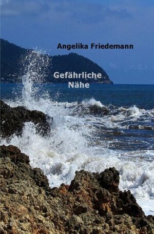 Der Ehrgeiz befällt kleine Seelen leichter als große, wie Strohhütten leichter Feuer fangen als Paläste. Nicolas de Chamfort Einem Clan soll endlich auf der Insel Mallorca das Handwerk gelegt werden. Sie werden mit Menschenhandel, Schutzgelderpressungen, Drogen- und Waffenhandel, Geldwäsche sowie einige Morde in Verbindung gebracht. Aus der Liste der Opfer steht auch ein Staatsanwalt, der Freund von Capitán del Cervé, dem leitenden Ermittler. Der umfangreiche Fall trifft völlig unverhofft auch sein Privatleben, jedoch mehr belastet ihn der Tod seines Freundes. Neben den muss die Abteilung noch Serienmörder finden, sich mit korrupten Kollegen herumärgern und weitere Fälle lösen.