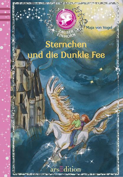 Furchtbares ist in Sternchens Heimat geschehen: Die Dunkle Fee hat die Herrschaft übernommen und nun schweben anderen Zaubereinhörner in Lebensgefahr! Klar, dass Greta, Sternchen und Jakob sich sofort auf den Weg machen, um sie zu retten. Doch können sie den Einhörnern helfen und die Dunkle Fee besiegen? Ein zauberhaftes Buch für junge Pferde- und Fantasyfans! Band 6 der spannenden Geschichte um Greta und ihr Einhorn- Fohlen Sternchen!