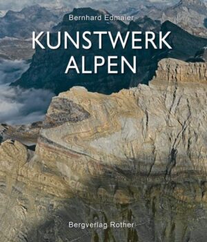 Vor etwa zwei Millionen Jahren begannen die Gletscher der Eiszeit dem Gebirge seine heutige Form zu geben. Die Alpen wachsen noch immer pro Jahr um etwa einen Millimeter in die Höhe. Doch sie sind auch dem Zerfall preisgegeben. Kälte und Hitze machen den Fels mürbe, Regenwasser spült ihn aus. Felstrümmer poltern aus Steilwänden zu Tal. Gletscherzungen und Wildbäche transportieren den Schutt ab und fressen sich immer tiefer ins Gestein. Dabei werden Spuren freigelegt, an denen sich die Geschichte der Alpen ablesen lässt. Der renommierte Fotograf Bernhard Edmaier hat Flugbilder von ausgewählten Orten aufgenommen, die den komplexen und kunstvollen Aufbau des Gebirges widerspiegeln und den heutigen Zustand dieses seit Jahrmillionen andauernden Entstehungsprozesses veranschaulichen.