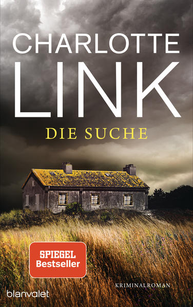 Mehrere verschwundene Mädchen, eine Tote in den Hochmooren und scheinbar keine einzige Spur ... Der neue Kriminalroman von Bestsellerautorin Charlotte Link - gnadenlos, perfide, abgründig! In Nordengland wird die Leiche der 14-jährigen Saskia Morris entdeckt, die vor einem Jahr spurlos verschwand. Kurz darauf wird ein weiteres Mädchen vermisst. Die Polizei in Scarborough ist alarmiert. Handelt es sich in beiden Fällen um denselben Täter? In den Medien ist schnell vom Hochmoor-Killer die Rede, was den Druck auf Detective Chief Inspector Caleb Hale erhöht. Auch Detective Sergeant Kate Linville von Scotland Yard ist in der Gegend, um ihr ehemaliges Elternhaus zu verkaufen. Durch Zufall macht sie die Bekanntschaft von Amelies völlig verzweifelter Familie, wird zur unfreiwilligen Ermittlerin in einem Drama, das weder Anfang noch Ende zu haben scheint. Und dann fehlt plötzlich erneut von einem Mädchen jede Spur ... Millionen Fans sind von den fesselnden Krimis von Charlotte Link begeistert. Dunkle Geheimnisse und spannende Mordfälle erwarten Sie. Alle Bücher können unabhängig voneinander gelesen werden.