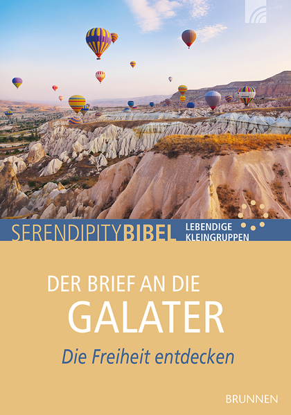 Der Anlass zu diesem Brief war eine alarmierende Nachricht: In den heidenchristlichen galatischen Gemeinden traten Juden auf, die Christen geworden waren. Ihr ganzes Leben war vom Gesetz (wie z. B. der Beschneidung) bestimmt und sie forderten nun, dass dieses auch von Christen eingehalten wird. So entsteht die brennende Frage, welche Bedeutung das Gesetz für Christen hat? Oder ob man etwa zuerst Jude werden musste, um Christ zu sein? Paulus betont, dass es in Wirklichkeit nur einen Weg gibt, vor Gott gerecht zu werden: Die richtige Stellung vor Gott kommt allein durch den Glauben an Christus. Diese befreiende Nachricht für alle ist ein unverdientes, lebensspendendes und göttliches Geschenk ohne Gegenleistung und Bedingungen-frei von allen Zwängen bis heute. Sie bedeutet echte Freiheit für jeden, der sie sich wünscht! "Der Brief an die Galater-Die Freiheit entdecken" wurde wurde komplett überarbeitet und ergänzt!