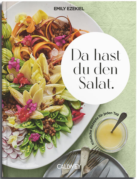 „Nach aktuellem Stand das beste Kochbuch für Salat, das wir kennen.“ Kaisergranat MEHR ALS NUR GRÜN! Nie mehr langweilige Blattsalate - sondern die Frische der Saison direkt auf den Teller, egal zu welcher Jahreszeit. Mit über 75 köstlichen Rezepten bietet diese Callwey Buch eine bunte Palette an Gerichten, die nicht nur den Gaumen verwöhnen, sondern auch dem Körper guttun. Von herzhaften Hauptgericht- Salaten bis hin zu raffinierten Salad Boards, die auf jedem Dinner-Tisch Eindruck hinterlassen, ist für jeden Geschmack und Anlass etwas dabei. Wie wäre es mit einem Farro-Salat mit gehobeltem Grünkohl und eingelegten Zwiebeln für einen Hauch von Raffinesse? Oder einem sommerlicher Beerensalat mit Ahorn, Zitrone und Vanille für eine erfrischende Note? Und für diejenigen, die es eilig haben, bieten unsere Salatgläser eine gesunde und zeitsparende Option für den Bürolunch. Keine Ausreden mehr - hier gibt es die gesunde Vielfalt für jeden Tag.