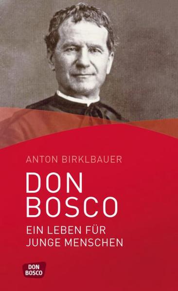 In dieser kompakten Biografie erzählt Anton Birklbauer das Leben und Wirken des hl. Don Bosco (1815-1888). Auf lebendige Weise schildert der Autor dessen Heimat und Elternhaus, gibt Einblicke in den Zeitgeist und in die Volksfrömmigkeit damals und macht deutlich, wie die theologischen Strömungen und politischen Ereignisse im Italien des 19. Jahrhunderts die Persönlichkeit Johannes Boscos formten.-Das ideale Buch für alle, die den "Vater und Lehrer der Jugend" (Johannes Paul II.) kennenlernen möchten oder anderen sein Engagement für Jugendliche, die auf der Verliererseite der Gesellschaft standen, vermitteln wollen.