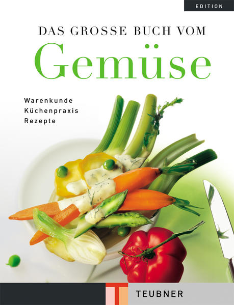 Gemüse ist aus der modernen und gesunden Küche nicht wegzudenken: Nicht umsonst zeigt sich das leckere Grünzeug als kulinarischer Dauerbrenner. Und das zum einen aufgrund seiner ernährungsphysiologisch so herausragenden Bedeutung, zum andern aufgrund seiner enormen Vielseitigkeit in der Küche. Nicht nur Gourmets haben entdeckt, wie vielfältig Gemüse - vom leichten Sommersalat bis hin zu deftigem Wintergemüse - zubereitet werden kann. Auch in der Vielfalt an Arten und Sorten präsentiert sich Gemüse fast unübertroffen. Exoten aus aller Welt bereichern die Auswahl zusätzlich. In diesem umfangreichem Band findet sich das Wichtigste über Gemüsearten, Anbaumethoden, Garmethoden und vieles mehr - auch rund um die Küchenpraxis. Eine Vielzahl neuer und klassischer - dazu noch brillant bebildeter - Rezeptideen laden zum Nachkochen ein.