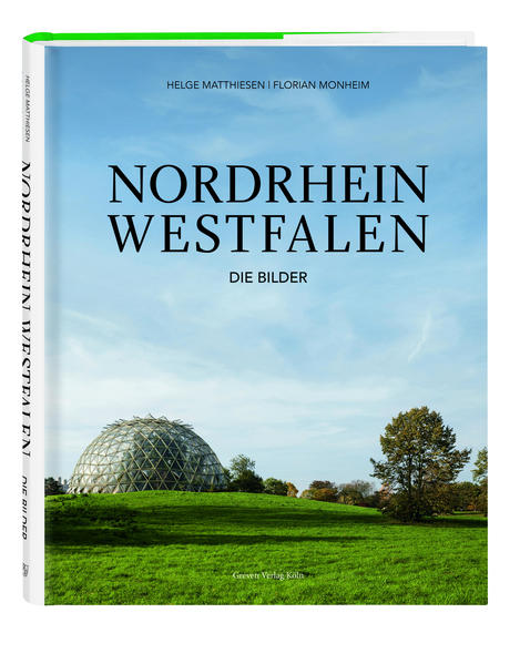 75 Jahre nach der Gründung durch die britische Besatzungsmacht hat Florian Monheim Orte fotografiert, die etwas über dieses Land und seine Menschen erzählen. Helge Matthiesen hat sich die Frage gestellt, was dieses Land zu einer lebenswerten Heimat macht, was es zusammenhält, was es prägt und zu einem wichtigen politischen Faktor in Deutschland und Europa heranwachsen ließ. Die Auswahl der Motive ist groß: Hier gibt es schöne Landschaften und große Stadtregionen mit weltberühmten Bauwerken, eine hochmoderne Industrie, Unternehmen mit Bedeutung weit über ihren Standort hinaus. Entstanden ist eine Reise durch Geschichte, Gegenwart und einem kleinen Stück Zukunft dieses Bundeslandes, das mehr ist als das Ergebnis eines historischen Zufalls. Nordrhein-Westfalen ist vielfältig, schön und für über 18 Millionen Menschen Heimat.