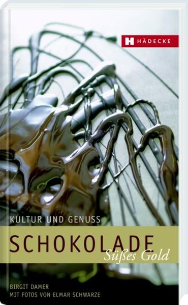 Schokolade ist ein Phänomen: Kaum ein anderer Stoff beglückt uns neben dem Gaumenkitzel mit einer so sinnlichen Bandbreite an Hochgefühlen. Legenden und Mythen bestätigen seine außergewöhnlichen Eigenschaften. Die Trends zu hochwertigsten Schokoladen-Spezialitäten und Verkostungen zeigen, dass Schokolade längst mehr ist, als „nur“ eine Tafel Edelbitterschokolade oder Schokopralinés. Das Buch beschreibt kurz und kurzweilig den zarten Schmelz der Schoko-Geschichte und die wunderbare Verwandlung von der Kakaobohne zu Spitzencreationen der Confiserien und Edelmanufakturen weltweit. Es vermittelt Wichtiges zur Warenkunde, beschreibt die unterschiedlichen Kakaoaromen mit den schönsten Genusskombinationen, bietet eine Edel-Auswahl verführerischer Rezepte von elf Sterneköchen und Schokoladenadressen im In- und Ausland.