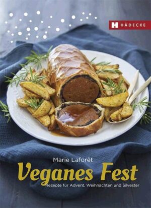 Zeit für neue Traditionen: lecker, festlich und vegan! Die kreativen Rezeptideen von Marie Laforêt bringen von Advent bis Neujahr frischen Wind auf den Tisch und zeigen, dass man auch diese besondere Zeit im Jahr tier- und umweltfreundlich genießen kann. Ihre Interpretationen von Blini mit Karotten-Gravlax, Pasteten, Seitan-Braten oder Panna Cotta sind vollkommen frei von tierischen Zutaten und schmecken fantastisch. Von Geschenken aus der Küche bis zu Vorspeisen, Suppen und Aufstrichen, vom Hauptgericht bis zu Desserts, Stollen, Gebäck und Kuchen finden sich hier festliche Rezepte für die schönste Zeit des Jahres, die keine Wünsche offen lassen und sich wunderbar zu Menüs oder einem Buffet kombinieren lassen. Das wird Veganer freuen und Nicht-Veganer positiv überraschen und vielleicht lässt sich mit den Rezepten dieses Buches zu einer kulinarischen Entspannung an den Festtagen beitragen!