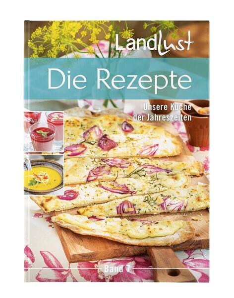 Die schönsten rund 90 Rezepte aus unserem Magazin Landlust haben wir im siebten Band unserer beliebten Kochbuchreihe „Die Rezepte – Unsere Küche der Jahreszeiten“ für Sie zusammengestellt. Mal pikant und deftig, mal leicht und raffiniert, aus dem Topf oder aus dem Ofen – unsere Rezepte inspirieren zu traditionellen und neuen Kreationen. Aus frischen Zutaten bereiten wir Suppen und Salate, Gemüse-, Fleisch-, Nudel- und Fischgerichte, Desserts und Backwerk. Für jeden Geschmack, für die Familie und für Gäste.