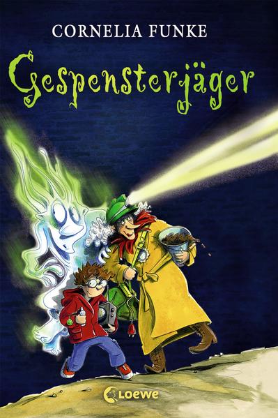 Unheimliche Schreie in der Nacht? Geheimnisvolle Spukerscheinungen? Kein Problem für das unschlagbare Gespensterjäger- Team! Tom Tomsky, Hedwig Kümmelsaft und das Gespenst Hugo sind Gruselexperten: Egal, ob sie eisige Spuren verfolgen, bedrohliche Feuergeister jagen, eine Gruselburg erkunden oder im Moor gefährlichen Gespenstern begegnen, sie sind immer bereit, dem Spuk ein Ende zu machen. Doch einfach ist das nicht, denn die Geister halten für das Team immer wieder schreckliche Überraschungen bereit … Dieser Sammelband enthält die Einzelbände: Gespensterjäger auf eisiger Spur Gespensterjäger im Feuerspuk Gespensterjäger in der Gruselburg Gespensterjäger in großer Gefahr