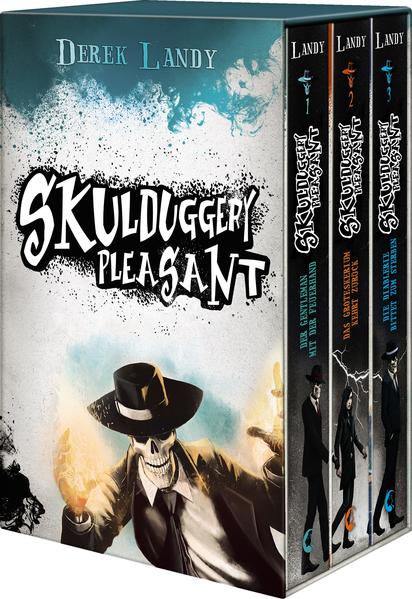 Das Buch ist bei deiner Buchhandlung vor Ort und bei vielen Online- Buchshops erhältlich! Ähnlich wie Harry Potter hat Skulduggery Pleasant die Jugendliteratur umgekrempelt. Nur ist er besser gekleidet und fährt ein cooles Auto. Zum zehnten Geburtstag der Bestsellerreihe erscheinen nun die ersten drei Bände mit brandneuen Coverillustrationen in einem hochwertigen Schuber. Das perfekte Geschenk für Skulduggery- Fans und neue Leser, die Fantasy und Humor lieben! „Der Gentleman mit der Feuerhand“ (Band 1) Er ist kein gewöhnlicher Detektiv. Er ist Zauberer und Meister der kleinen schmutzigen Tricks und wenn die Umstände es erfordern, nimmt er es mit dem Gesetz nicht so genau. Er ist ein echter Gentleman. Und ... er ist ein Skelett. Als Stephanie Skulduggery Pleasant das erste Mal sieht, ahnt sie noch nicht, dass sie ausgerechnet mit ihm eines ihrer größten Abenteuer erleben wird. Denn um den mysteriösen Tod ihres Onkels aufzuklären, muss sie ihn in eine Welt voller Magie begleiten eine Welt, in der mächtige Zauberer gegeneinander kämpfen, Legenden plötzlich zu Leben erwachen und in der das Böse schon auf Stephanie wartet. „Das Groteskerium kehrt zurück“ (Band 2) Nein, ein normales Leben führt die 13- jährige Stephanie Edgley nicht. Während ihre Freundinnen sich zu Pyjamapartys treffen, verbringt sie ihre Zeit mit einem lebendigen Skelett. Um die Welt zu retten, versteht sich. Denn Stephanie und Skulduggery Pleasant stehen erneut vor einem knochenharten Fall: Baron Vengeous, einer der gefährlichsten Gegenspieler Skulduggerys, ist aus dem Gefängnis geflohen. Er hat einst ein Wesen geschaffen, das die Macht besitzt, die Gesichtslosen zurückzuholen. Nun will der Baron jenes Wesen erwecken und somit den Weg für das Böse ebnen ... „Die Diablerie bittet zum Sterben“ (Band 3) Ein Teleporter nach dem anderen wird umgebracht. Wer steckt dahinter? Und was bezwecken der oder die Mörder? Gut, dass Stephanie ihr Spiegelbild hat, das für sie in die Schule geht und die Hausaufgaben macht. Denn wer kann sich schon vormittags auf Geometrie konzentrieren, wenn er nachmittags noch eine Mordserie aufklären muss? In ihrem neuesten Fall müssen Skulduggery und Stephanie einen jungen Teleporter namens Fletcher Renn beschützen. Dumm nur, dass der sich als größte Nervensäge auf Erden entpuppt - und dass ihnen nicht nur die Diablerie im Nacken sitzt, sondern auch Remus Crux, der tollpatschigste Detektiv, den die Welt je gesehen hat. Der glaubt doch allen Ernstes, Skulduggery selbst sei der Teleporter- Mörder!