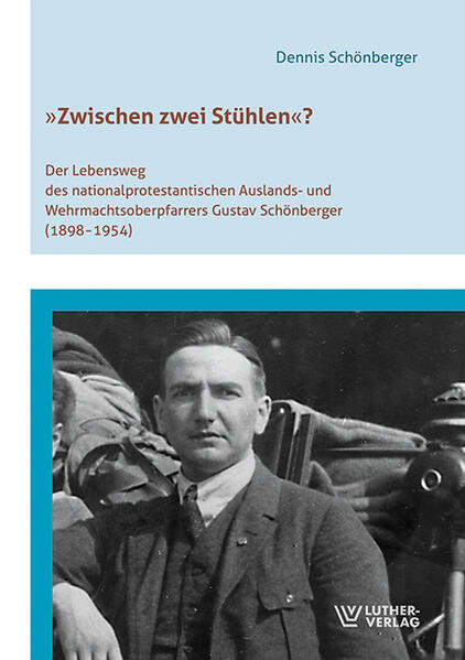 Die vorliegende Untersuchung leistet einen noch weithin vernachlässigten und darum wichtigen Beitrag zum gegenwärtigen Erinnern der Zeit des Nationalsozialismus aus der Perspektive der Urenkelgeneration. Die Besonderheit der Arbeit liegt darin, dass der Autor neben der historischen Darstellung der entscheidenden Lebensstationen seines Urgroßvaters das kritisch-konstruktive Gespräch mit diesem gesucht hat. Als Auslandspfarrer in London und Parteimitglied war Gustav Schönberger auf vielfältige Weise sowohl in die Tätigkeiten der sich formierenden Bekenntniskirche in London unter Dietrich Bonhoeffer als auch in die Aktivitäten der Ortsgruppe der NSDAP London verwickelt. Er wurde 1948 im Rahmen der Entnazifizierungspraxis der Gruppe der „Mitläufer“ zugeteilt und noch im selben Jahr durch die Vorläufige Leitung der EKHN unter Martin Niemöller in den Wartestand und zwei Jahre später in den vorzeitigen Ruhestand versetzt. Das Buch zeichnet sich durch sein multiperspektivisches Vorgehen aus und möchte heutige Leserinnen und Leser zum selbstkritischen Mit- und Gedenken anregen. Lesenswert dürfte es für diejenigen sein, die Interesse an zeithistorischer Kirchengeschichtsforschung haben. Auf ihre Kosten kommen die, die Interesse an den Themen „Kirche und Entnazifizierung“ sowie „Kirche und Nationalsozialismus und „Kirche in der Zeit der Weimarer Republik“ haben.