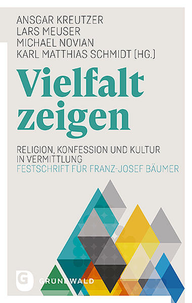 Im Fokus des Bandes stehen Reflexionen zur pluralen Situation, in der sich Religionen, Konfessionen und Kulturen befinden. Dabei wird auf Prozesse, auf Möglichkeiten und Grenzen der Vermittlung abgehoben und dies auf drei Ebenen: Es geht um Vermittlungen innerhalb von Religionen, Konfessionen und Kulturen (z.B. Interreligiosität, Ökumene). Es geht aber auch um Vermittlungen zwischen den Religionen, Konfessionen und Kulturen (z.B. Religion und Kunst). Schließlich geht es-ein Kernanliegen heutiger religionspädagogischer Arbeit-darum, Kompetenzen zur weltanschaulichen und religiösen Orientierung im Zeichen der Pluralität zu vermitteln, in diesem Sinne „Vielfalt zu zeigen“ und zum konstruktiven Umgang mit Vielfalt und Multikulturalität anzuleiten. Das Zentrum des Bandes stellen Fragen zu Interkulturalität, Interreligiosität und Ökumene im Religionsunterricht dar. Ergänzt werden die religionspädagogischen Beiträge durch theologische und kulturwissenschaftliche Reflexionen auf religiöse und kulturelle Pluralität. Mit Beiträgen von Marcel Baumgartner, Reinhold Boschki, Frank Thomas Brinkmann, Matthias Gronover, Linus Hauser, Rainer Kampling, Steffen Kandler, Matthias Theodor Kloft, Ansgar Kreutzer, Athina Lexutt, Mark Kirchner, Michael Novian, Ferdinand R. Prostmeier, Ulrich Riegel, Yașar Sarikaya, Karl Matthias Schmidt, Reinhilde Stöppler, Peter v. Möllendorff, Christa Georg-Zöller