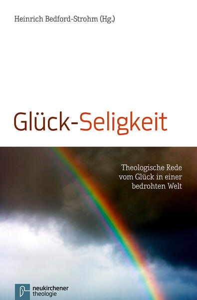 Glück ist ein Megathema. Das "Glücklich sein" gehört ohne Zweifel zu den aussichtsreichsten Kandidaten für den Titel des am häufigsten gesuchten Zieles in vielen Gesellschaften unserer Zeit. Dass das nicht erst heute so ist, zeigt die Tatsache, dass der "pursuit of happiness" es bis in die amerikanischen Verfassungstexte des 18. Jahrhunderts geschafft hat. Aber was ist eigentlich gemeint mit diesem "Glück", dem alle hinterherjagen? Der Blick in Ratgeber, die etwa "10 Anleitungen zum Glücklichsein" geben, reicht dazu sicher nicht aus. Können wir überhaupt irgendetwas für unser Glück tun? Oder ist es etwas radikal Geschenktes? Und wie lässt sich inhaltlich näher bestimmen, was mit diesem großen Wort gemeint ist? Könnte das Stichwort »Lebensfülle« eine zu verfolgende Spur sein? Und wie kann überhaupt persönliches Glück erfahren werden, ohne die Augen vor den Abgründen des Leids in dieser Welt zu verschließen?