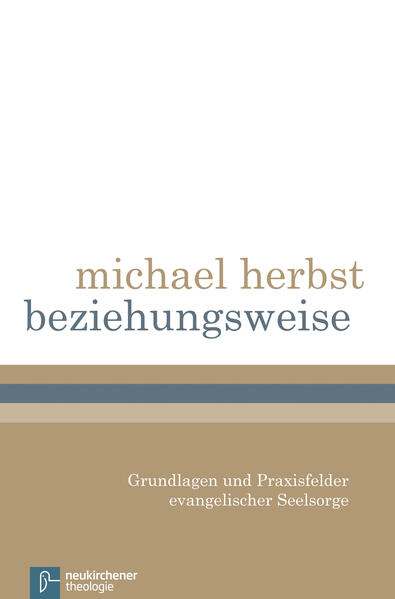 Michael Herbst stellt in diesem Buch Grundlagen und Praxisfelder evangelischer Seelsorge dar. Sie geschieht »beziehungsweise«, nämlich als Heilung von Beziehungen, die aus dem Lot geraten sind. Das betrifft die Beziehungen zum anderen Menschen und zur Welt, zu sich selbst und zu Gott. Solche Seelsorge, die in spezifi schen Praxisfeldern geschieht, lebt aus der Erwartung des dem Menschen entgegenkommenden Gottes. Sie ist Auftrag der gesamten christlichen Gemeinde und hat eine elementare missionarische Dimension. In der Seelsorge ist es die Aufgabe der christlichen Gemeinde, mit Menschen in unterschiedlichen Lebenslagen über existentielle Fragen im Horizont des christlichen Glaubens zu sprechen. Sie geschieht »beziehungsweise«: Begleitung und Beistand christlicher Seelsorger helfen zur Heilung von Beziehungen, die »aus dem Lot« geraten sind. Das betrifft das gesamte Ökosystem menschlicher Beziehungen: zum anderen Menschen und zur Welt, zu sich selbst und zu Gott. Solche Seelsorge geschieht in spezifi schen Kontexten, z. B. der Individualisierung und Pluralisierung, aber auch der gleichzeitigen Phänomene der Säkularisierung und religiösen Ausdifferenzierung. Der Verfasser beschäftigt sich in der Zeit nach »dem großen Streit« zwischen kerygmatischer und therapeutischer Seelsorge mit dem Ertrag der jüngeren poimenischen Debatte. Er sucht selbst einen methodenpluralen Ansatz der Seelsorge, der unterschiedliche, auch psychotherapeutische, Perspektiven beachtet und zugleich dezidiert theologisch formatiert ist, indem stets auch von der Erwartung des in der Seelsorge dem Menschen entgegenkommenden Gottes ausgegangen wird. Seelsorge wird schließlich in die »missio Dei« eingezeichnet und als Auftrag der gesamten Gemeinde verstanden. Dieser Ansatz wird für unterschiedliche Praxisfelder seelsorglicher Begleitung ausführlich durchbuchstabiert: z. B. für die Seelsorge mit Ehepaaren, im Kinderkrankenhaus, mit jungen Senioren sowie mit an Demenz erkrankten Menschen, mit Gehörlosen, mit Menschen in depressiven Episoden und mit Menschen, die Vergebung und Versöhnung suchen. Zielgruppe Studierende, PfarrerInnen und in der Seelsorge Aktive.