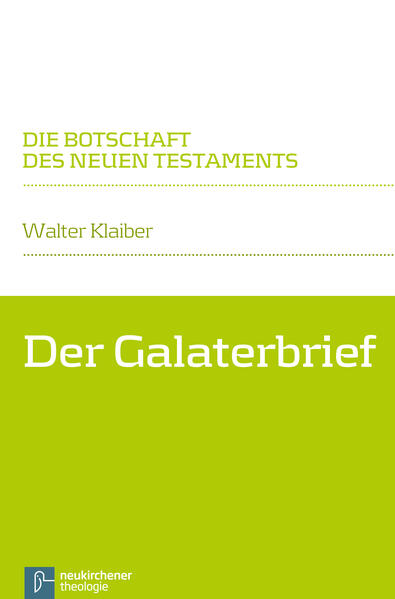 Der Galaterbrief steht im Brennpunkt der gegenwärtigen Auseinandersetzung um das rechte Verständnis der Rechtfertigungslehre. Worum ging es in Galatien wirklich? Was ist mit "Werken des Gesetzes" gemeint? Kann die paulinische Rechtfertigungslehre über die historisch einmalige Situation hinaus aktuelle Bedeutung haben? Der Kommentar greift diese Fragen auf und beantwortet sie anhand des paulinischen Textes. Dabei zeigt sich, dass Paulus über die in Galatien verhandelten einzelnen Themen hinaus die grundsätzliche Bedeutung des Konfliktes herausarbeitet. Daraus ergibt sich die bleibende Aktualität seiner Argumentation, und zwar nicht nur für Verkündigung und Seelsorge, sondern auch für die Gestalt von Kirche und vor allem für das ökumenische Gespräch. Der Kommentar berücksichtigt, dass Paulus in der Frage nach der Bedeutung des Gesetzes und der bleibenden Berufung Israels im Römerbrief gewisse Differenzierungen und Korrekturen vorgenommen hat. Er zeigt aber zugleich auf, dass der Brief in seinem besonderen Profil eine eigenständige Botschaft hat und nicht als "Entwurf" für den Römerbrief abgewertet werden darf. Das liegt vor allem an der einzigartigen Verflechtung der Themen Rechtfertigung, Leben aus Gottes Geist und theologia crucis zu einer christlichen Theologie der Freiheit. Als Manifest christlicher Freiheit spricht der Galaterbrief bis heute. Obwohl der Kommentar die aktuelle exegetische Diskussion aufarbeitet, bleibt er-dem Programm der Reihe getreu-in Sprache und Gestaltung allgemeinverständlich.