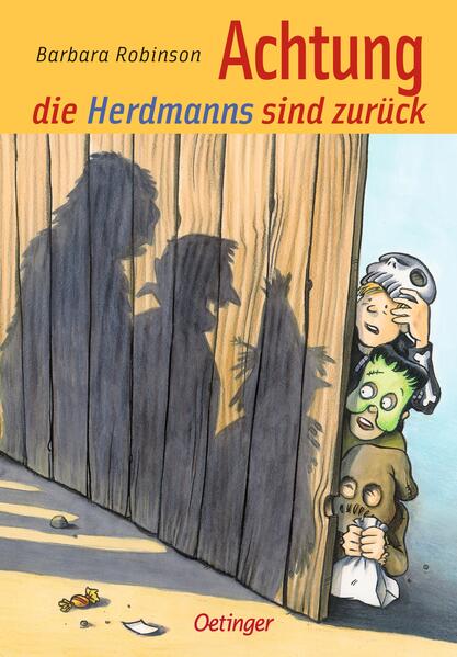 Die Herdmann-Kinder sind zurück und verbreiten wieder einmal Chaos! Selbst der Bürgermeister fürchtet sich vor ihnen. Jedes Jahr zu Halloween sorgen Eugenia und ihre Geschwister für Aufregung, indem sie den anderen Kindern die Süßigkeiten abluchsen. Doch dieses Jahr soll damit Schluss sein: Halloween wird abgesagt, und stattdessen gibt es ein ödes Schulfest. Doch am Abend geschehen merkwürdige Dinge. Spukt es etwa wirklich? Ob die Herdmann-Kinder wohl etwas damit zu tun haben, dass sich dieser Gruselabend zum besten Halloweenfest aller Zeiten entwickelt? Ein weiteres turbulentes Abenteuer der Herdmanns mit Lachgarantie! Humorvoller Lesespaß: Die Herdmanns sorgen mit ihren Streichen für humorvolle und spannende Unterhaltung für Kinder und Erwachsene gleichermaßen. Beliebte Kinderbuchreihe: Barbara Robinsons Herdmann-Geschichten begeistern junge Leser auf der ganzen Welt und laden zum gemeinsamen Schmökern ein. Turbulente Handlung: Die Geschichte über die Herdmann-Kinder ist voller unerwarteter Wendungen und sorgt für beste Unterhaltung bis zur letzten Seite. Empfehlenswert für Lesemuffel: Eltern berichten, dass ihre Kinder durch die spannende Handlung der Herdmann-Bücher wieder Freude am Lesen gefunden haben. Perfektes Geschenk: Ideal als Geschenk für Kinder ab 8 Jahren, die gerne lachen und spannende Geschichten erleben. Kindgerechte Spannung: Die Herdmann-Geschichten bieten eine Mischung aus Spannung, Abenteuer und Humor, die Kinder begeistert und ihre Fantasie anregt.