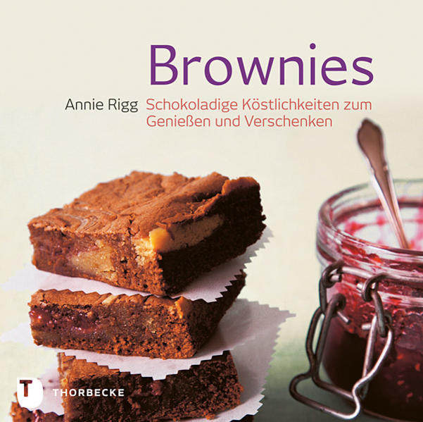 Dunkel, saftig und unglaublich schokoladig - so müssen Brownies sein. Für die Zubereitung dieser kleinen himmlischen Schokoquadrate benötigen Sie lediglich eine Handvoll verschiedener Zutaten, und schon sind Ihrem Einfallsreichtum keine Grenzen mehr gesetzt. Es ist unglaublich, wie vielfältig Brownies sind: Aprikose und Mandel, weiße Schokolade und Himbeere oder fantasievoll dekoriert als Höhepunkt des Kindergeburtstags sind nur einige der vielen leckeren Varianten aus diesem Buch. Schritt-für-Schritt-Anleitungen sorgen dafür, dass Ihre Brownies sicher gelingen. Himmlisch schokoladig und leicht gemacht!