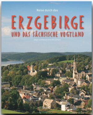 Höher als der Fichtelberg, nämlich 1214 Meter, ist kein anderer in den neuen Bundesländern. Vielleicht sind deshalb im Erzgebirge so viele Engel unterwegs. Und zwar in allen Größen und Farben. Dank dieser und anderer lichtertragender Figuren, der Schwibbbögen, der Drehpyramiden und der Räucherkerzen wurde das Erzgebirge zum deutschen Weihnachtsland. Die ersten Engel haben Bergleute geschnitzt. Der Bergbau war es auch, der das Erzgebirge erschlossen und geprägt hat. Er lockte Menschen, bot Arbeit, ließ Städte wie Annaberg, Schneeberg oder Marienberg entstehen, deren Bürger prächtige Gotteshäuser errichteten. Die spätgotischen Hallenkirchen zählen zu den Glanzlichtern sakraler Architektur in Sachsen. Im Vogtland geht es zwar nicht ganz so hoch hinauf wie im Erzgebirge, dafür kann sich diese Region mit Brambach und Elster zweier bekannter Bäder und einer bedeutenden, bis in die Gegenwart reichenden Tradition im Instrumentenbau rühmen. Die beiden größten Städte dieser Region liegen nicht in den Bergen, sondern im weiten Erzgebirgischen Becken. Während Zwickau als Geburtsstadt Robert Schumanns und Standort des Automobilbaues bekannt ist, überrascht Chemnitz als „Stadt der Moderne“. Sowohl das Erzgebirge als auch das Vogtland haben alles, was man zum Urlaubmachen braucht. Wanderer finden hier rund 5000 Kilometer markierter Wege durch schönste Natur. Aber auch Kletterer und Gleitschirmflieger, Badefreunde, Segler, Surfer, Angler und Reiter kommen auf ihre Kosten. Zentrum des alpinen Wintersports ist Oberwiesenthal mit der FIS-Slalompiste am Fichtelberg. REISE DURCH … ist eine Bildband-Reihe professionell fotografiert von renommierten Reisefotografen Bis zu 230 Bilder auf 128 bis 140 Seiten Sensationell günstiger Preis Alle wichtigen Sehenswürdigkeiten Kultur und Traditionen Kenntnisreiche Texte Ausführliche Bildunterschriften Farbige Übersichtskarte Detailliertes Register.