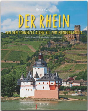 Weltbekannte Städte wie Straßburg, Köln, Düsseldorf oder Rotterdam liegen ebenso an den Ufern des Rheins wie Konstanz am Bodensee, Schaffhausen am Rheinfall oder Speyer, Worms und Mainz mit ihren bedeutenden Dombauten. Besonders der Wein prägt den Natur- und Kulturraum des Rheins. Neben dem Kaiserstuhl in Baden und dem Rheingau sowie Rheinhessen sind es vor allem die Steillagen des Mittelrheintals, die zum Ruhm der guten Tröpfchen beitragen. Rund 180 Bilder zeigen weltberühmte Sehenswürdigkeiten an Europas großem Strom ebenso wie eher unbekannte Kleinode. REISE DURCH … ist eine Bildband-Reihe professionell fotografiert von renommierten Reisefotografen Bis zu 230 Bilder auf 128 bis 140 Seiten Sensationell günstiger Preis Alle wichtigen Sehenswürdigkeiten Kultur und Traditionen Kenntnisreiche Texte Ausführliche Bildunterschriften Farbige Übersichtskarte Detailliertes Register