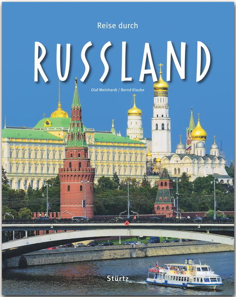 Russland - das größte Land der Erde - ist ein geheimnisvolles Reich mit wundersamen Palästen und kuppelförmigen Kirchen, mit einer faszinierenden Geschichte und einer unendlichen Vielfalt an Natur. Über elf Zeitzonen erstreckt sich das Territorium, sodass die Sonne nie untergeht: Geht im Westen der Tag zu Ende, dämmert im Osten bereits wieder der Morgen. Im Norden leichten im Sommer die "weißen Nächte" und im Winter fällt das Land in die lange Dunkelheit. Im Süden herrscht subtropisches Klima. In Zentralrussland verführen die Metropolen Moskau und Sankt Petersburg mit ihrer Architektur, ihren Theatern, Musseen und Sammlungen von Weltrang. Die alten Städte des Goldenen Rings bieten wahre Schätze der russischen Kunst und Kultur: Befestigungsanlagen und weiße Kirchen, Fresken und Ikonen sowie unter Denkmalschutz stehende Stadtkerne zeugen vom reichen historischen und religiösen Erbe. Die "Mutter" aller russischen Flüsse und längster Fluss Europas ist die Wolga, wichtige Lebensader, Transportweg und auch Grenzfluss. Jenseits des Ural, der Grenze zwischen Europa und Asien, liegt der Bailkal-See, dort beginnt der ferne Osten mit Transbaikalien und dem Amur-Gebiet mit grandiosen Landschaften, gewaltigen Gebirgszügen und zahlreichen Flüssen. Einst das "Ende der Welt" ist aus der "geschlossenen" Stadt Wladiwostok heute ein "Tor zur Welt" geworden. Über 200 Bilder zeigen Russland in all seinen Facetten. Vier Specials berichten über Kunst und Kunsthandwerk, den berühmten russischen Wodka, die Literatur Russlands und das Reiseabenteuer "Transsibirische Eisenbahn". REISE DURCH … ist eine Bildband-Reihe professionell fotografiert von renommierten Reisefotografen bis zu 230 Bilder auf 128 bis 140 Seiten Sensationell günstiger Preis Alle wichtigen Sehenswürdigkeiten Kultur und Traditionen Kenntnisreiche Texte Ausführliche Bildunterschriften Farbige Übersichtskarte Detailliertes Register.