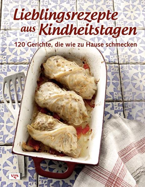 Um echte Erbstücke, nämlich um die Lieblingsrezepte von Oma, Tante oder Vater, haben wir Profiköche und Kochprofis gebeten: Martina Meuth, Bernd Neuner-Duttenhofer, Eva Eppard, Frank Rosin und viele andere. Wer kennt sie nicht, diese ganz besonderen Gerichte, die wohlige Erinnerungen an längst vergangene Zeiten und unbeschwerte Kindertage wachrufen? Dazu gehören bekannte Speisen wie Krautspätzle oder Himmel und Erde, die sich über alle Moden und Trends hinweg zu echten Klassikern entwickelt haben, aber auch solche, die man heutzutage vergeblich in Kochbüchern sucht. Echte Kochprofis verraten in dieser Rezeptsammlung, welches Lieblingsgericht in ihrer Familie für Glücksgefühle sorgt. Mit vielen wertvollen Tipps und Tricks, die unsere Großmütter noch kannten.