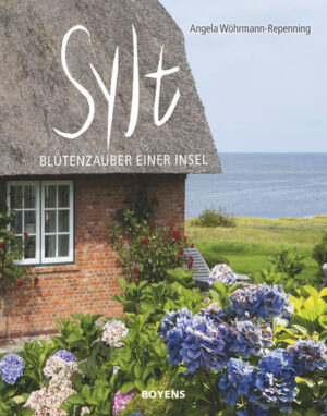 Sylt ist in vielerlei Hinsicht eine außerordentlich facettenreiche Insel. Dieser bezaubernde Bildband veranschaulicht auf eindrucksvolle Art und Weise, dass dies auch für ihren Blütenreichtum gilt. Die Fotografin, selbst eine leidenschaftliche Gärtnerin, präsentiert in Wort und Bild die Schönheit prächtiger Blumengärten. Doch auch in der freien Natur überrascht die Nordseeinsel mit einem regelrechten Blumenreichtum. Bienen und Co leben auf Sylt wahrlich in einem richtigen Schlaraffenland! Mit wunderschönen Fotos und informativen Texten lädt dieses reich bebilderte Buch dazu ein, die beliebte Nordseeinsel einmal von einer bisher eher unbeachteten Seite zu entdecken.