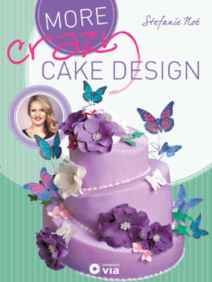 Nach dem großen Erfolg von „Crazy Cake Design“ nimmt Stefanie Noé (Crazy BackNoé) in ihrem zweiten Buch Hobbybäcker wieder mit in die Welt der Motivtorten und stellt in „More Crazy Cake Design“ besonders ausgefallene Kreationen vor: von Topsy-Turvy-Torten und Gravity Cakes über Petal und Chalk Cakes bis hin zu Torten mit Blattgold. Für die unterschiedlichsten Gelegenheiten finden passionierte Patissiers vom Anfänger bis zum Fortgeschrittenen tolle Anregungen - Torten für Feste rund ums Jahr, Romantisches für die große Liebe oder Aufmerksamkeiten für große und kleine Freunde. Im Grundlagenteil präsentiert die Autorin bewährte und neue Grundrezepte für Teige, Füllungen, Fondant & Co. Außerdem erklärt sie leicht verständlich die Basics rund um Zutaten, Zubehör und Techniken und liefert zudem viele Tipps zu Planung oder Pannenhilfe. Im Projektteil zeigt Stefanie Noé in Schritt für Schritt bebilderten Anleitungen, wie die raffinierten Tortenprojekte auch wirklich gelingen. Knifflige Arbeitsschritte und kompliziertere Dekorationselemente werden von der Autorin in Videos (über QR-Codes abrufbar) anschaulich dargestellt und erklärt.