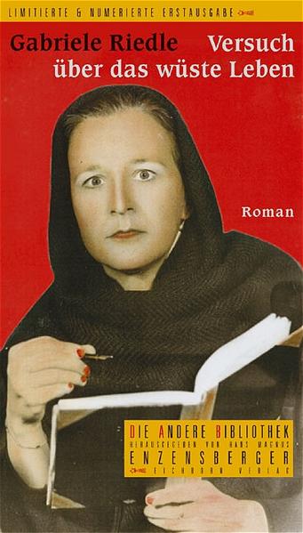 Mit diesem Buch hat Gabriele Riedle nichts Geringeres gewagt als eine faustische Inspektion der globalisierten Körper, Seelen und Geister an der Schwelle zum 21. Jahrhundert - eine Suchbewegung, die das Treibgut der Gedanken und Gefühle, Ideologeme und Phantasmagorien einer ganzen Generation aufwühlt. Eine Art Mephisto-Figur schickt die Erzählerin zu ihren Freunden in ein norddeutsches Waldidyll. Die abgelegene Lichtung wird jedoch von Gespenstern heimgesucht: von Mördern und verlorenen Göttern, Georgiern und Rumänen, Terroristen und toten Vätern, aber auch von höchst lebendigen Gestalten aus dem Trinkerterritorium jenseits der Elbe. Deshalb flüchtet diese kleine Gruppe von Versprengten ans Ende der Welt, auf die Galapagos-Inseln, dorthin, wo Darwin dem Geheimnis der Evolution auf die Spur gekommen ist. Aber dem Scheitern entgeht sie nicht