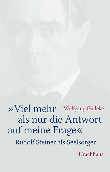 In wohl keiner anderen Studie über Rudolf Steiner und seine alltägliche Arbeit finden sich so zahlreiche Hinweise auf bedeutende Begegnungen und daraus resultierende, bis heute andauernde Wirkungen wie in dieser von Wolfgang Gädeke in jahrelanger Recherche entstandenen Sammlung bekannter wie bisher unveröffentlichter Zeugnisse der Zeitgenossen Rudolf Steiners.