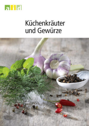 Kräuter und Gewürze gelten in der Küche nicht nur als unverzichtbar, sondern auch als sehr gesund. Das Heft gibt einen Überblick über die Eigenschaften von 56 Kräutern und Gewürzen und informiert über Herkunft, Anbau, Geschmack und Küchenpraxis. Zu jedem Kraut und Gewürz findet man wertvolle Tipps zur Verarbeitung beim Kochen oder zur Aufbewahrung. Darüber hinaus gibt das Heft einen kurzen Überblick zum Markt und Verbrauch von Gewürzen, zu ihrer ernährungsphysiologischen Bedeutung, zum Einkauf und zum hygienischen Umgang in der Küche. Auch die Besonderheiten von Bio- und fair gehandelter Ware werden angesprochen, genauso wie die Ansprüche der gängigsten Arten beim Anbau auf dem Balkon oder im Garten.