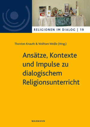 Angesichts zunehmender Bedeutung von religiöser Vielfalt und sozialer Heterogenität in Religionsunterricht, Schule und Bildung erfahren Ansätze dialogischen Religionsunterrichts große Aufmerksamkeit. Über den Dialogischen Religionsunterricht in Hamburg hinaus haben sich in vielen Regionen Deutschlands, in der Schweiz und in Österreich Formen dialogischen-interreligiösen Lernens im Religionsunterricht etabliert. Bislang gibt es keine Darstellung, die einen Überblick zu kontextuellen Ansätzen dialogischen Religionsunterrichts gibt. Dieser Band schließt diese Lücke. Namhafte Religionspädagog*innen sowie Expert*innen aus angrenzenden Wissenschaften stellen etablierte Ansätze dialogischen Religionsunterrichts vor oder präsentieren neue Konzepte, wie Religionsunterricht sich entwickeln muss, um den rasant verlaufenden Prozessen religiöser Pluralisierung, aber auch sozialer Heterogenität gerecht werden zu können. Reflektiert werden Organisationsformen jenseits des konfessionellen Religionsunterrichts, diskutiert wird aber auch die Frage, inwiefern es einen bleibenden Sinn konfessionsbezogenen Lernens geben sollte. Darüber hinaus werden die Möglichkeiten erwogen, Dialog im Religionsunterricht innerhalb eines gemeinsamen Faches, zwischen verschiedenen Fachformaten oder in einem Fach- oder Lernbereich unter Beteiligung verschiedener Fächer zu verankern. Mit der im Band vertretenen Vielfalt von Ansätzen wird eine wichtige Grundlage für weitere Diskussionen zu dialogischem Religionsunterricht geschaffen.