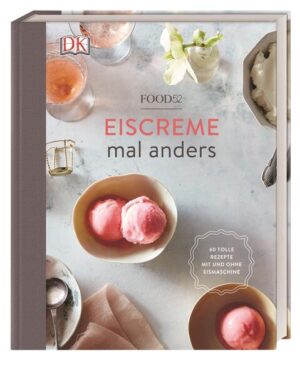 Wie cool ist das denn: Mit diesem kreativen Eis-Buch ist doch tatsächlich das ganze Jahr lang Eiszeit angesagt! Die 65 außergewöhnlichen Eisrezepte sorgen für Eis-Genuss zu jeder Jahreszeit und gelingen auch ohne Erfahrung oder Eismaschine. Süße Eiscreme, Sorbet, Swirl, Split, Milchshake, Frozen Joghurt oder Semifreddo und sogar Toppings, Deko, Waffelhörnchen und herzhafte Eisrezepte können hiermit easy hergestellt werden. Wer weiß, wie Eis selber machen (auch ohne Eismaschine) funktioniert, zaubert innovative Eisrezepte mit vielen tollen Extras in Hörnchen oder Becher. Vom aufgepeppten Schokoladeneis-Klassiker bis zum originellen Tomaten-Pfirsich-Basilikum-Sorbet gibt’s in diesem Eis-Buch vielfältige Ideen, die man so noch nie gesehen hat. Es warten ungewöhnliche, moderne Kombinationen in allen Formen und Farben darauf, ausprobiert zu werden. Wer möchte ein leichtes Rhabarber-Gin-Sorbet mit Rosensahne schlecken, Ananas-Frozen-Joghurt schon zum Frühstück servieren, fruchtigen Mango-Lassi am Stil naschen oder sich das Leben mit Salzkaramell-Milchshake, Erdnussbutter-Eis oder Rum-flambiertem Bananen-Split versüßen? Juhu, jetzt gibt’s: Ice, Ice, Baby!