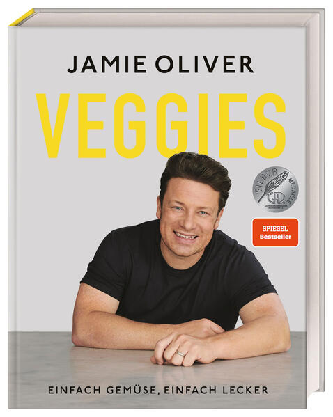 Heiß erwartet: Gemüse-Rezepte von Jamie Oliver! Das Jamie-Buch, auf das alle gewartet haben! In seinem neuesten Kochbuch widmet sich Jamie Oliver ganz den vielfältigen Aromen verschiedener Gemüsesorten und gibt ihnen die Bühne, die sie verdienen. Die 116 Rezepte im typischen Jamie-Oliver-Stil sind schnell & einfach, raffiniert und unglaublich lecker. Ob Pies, Currys, Pasta, Reis, Salate oder Burger: Inspiriert aus aller Welt finden Sie Gerichte für jeden Tag, für jede Gelegenheit und für jedermann - vom Feierabendfood bis zum Partysnack. Das brandneue Jamie-Oliver-Kochbuch: „Es geht ganz einfach um super leckeres Essen, das zufällig ohne Fleisch auskommt", so Jamie Oliver über sein neues Kochbuch. Gemüse spielte für Jamies bewusste Ernährungsphilosophie schon immer eine große Rolle - jetzt bekommt es sogar die Hauptrolle! In seinem neuen Kochbuch widmet sich der einfallsreiche Koch der vegetarischen Küche - mit vielfältigen aromatischen Rezepten. Egal ob Vegetarier, Flexitarier oder alle, die einfach nur wieder geniale neue Rezepte von Jamie Oliver nachkochen wollen - dieses Kochbuch von Jamie Oliver liefert passende Rezepte. Einfache und schnelle Veggie-Rezepte - typisch Jamie! Gesund und ausgewogen für eine vollwertige Ernährung - diese Veggie-Rezepte warten darauf, von Ihnen nachgekocht zu werden: • Salate wie Thai-Style-Noodle-Salat. • Blechgerichte wie gefüllte Masala-Paprika. • Topfgerichte wie Frühlingsgemüse-Frittata mit Tomaten. • Currys und Eintöpfe wie Biriyani mit Topping. • Pies und Aufläufe wie Dumplings mit Knusperboden. • Pasta wie Spaghetti mit Steinpilz-Bällchen. • Reis und Nudeln wie Tomaten-Risotto. • Freitagabend-Snacks wie Baba Ganoush. • Brunch-Rezepte wie Zucchini-Feta-Scones oder Spinat-Pancakes. Das Jamie-Oliver-Kochbuch für alle Vegetarier, Flexitarier und jeden, der einfach genial kochen will!