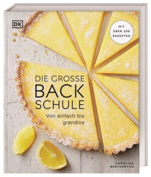 Das ultimative Backbuch für Anfänger*innen Ob der würzige Duft von frisch gebackenem Brot oder das buttrig-zarte Aroma von liebevoll gefertigten Keksen - dieses grandiose Backbuch führt Sie in die Welt der Backkunst ein. Zahlreiche Fotos und einfache Schritt-für-Schritt-Anleitungen zu den Grundtechniken begleiten durch 250 Backrezepte - vom saftigen Rüblikuchen mit Frischkäseguss über die fluffige Biskuitrolle bis zum herzhaften Roggenbrot mit Haselnüssen. Das Standardwerk für herzhafte und süße Back-Klassiker aus aller Welt Beim verführerischen Duft von frisch Gebackenem paart sich Vorfreude mit Glücksgefühl. Dieses Backbuch zeigt Ihnen mit ausführlichen Anleitungen und inspirierenden Food-Fotografien, wie Sie kulinarische Leckereien zaubern, denen keiner widerstehen kann. - 250 internationale Backrezepte: Von süßen Klassikern wie Schwarzwälder Kirschtorte, britischen Scones oder französischen Macarons bis zu herzhaftem Gebäck wie glänzenden Brezeln, herzhafter Quiche oder knuspriger Tarte - mit dieser vielfältigen Rezeptauswahl wird es garantiert nicht langweilig in der Backstube. - Leicht verständliche Schritt-für-Schritt-Erklärungen erleichtern den Einstieg in die Backwelt und erklären die wichtigsten Grundtechniken. So lernen Sie beispielsweise, wie man einen Strudelteig und Baguette selbst backen kann. - Zahlreiche Profitipps stellen sicher, dass die Backkreationen optimal gelingen. Abwechslungsreiches Backwerk für jede Gelegenheit - diese charmante Backschule präsentiert Ihnen das 1x1 des Backens!