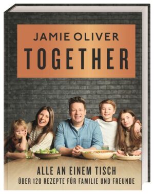 Alles auf einem Tisch mit Jamie Oliver Noch nie war es wichtiger, zusammenzukommen und eine Mahlzeit mit seinen Lieben zu teilen. Jamie Olivers brandneues Buch ist ein Fest des guten Essens, welches man mit Familie und Freunden genießt. Dabei hat Jamie alles perfekt durchdacht und geplant, damit Sie bestens vorbereitet besonders viel Zeit mit Ihren Lieben verbringen können. Für dieses Kochbuch hat er köstliche Gerichte kreiert, die für 2 bis 14 Personen serviert werden können. Vom Sommer-Lunch bis zur Curry Night - in 18 kreativen Menü-Ideen bildet je ein Hauptgericht den Mittelpunkt, das von passenden Beilagen, Drinks und kleinen Gerichten flankiert wird. Das ergibt über 120 geniale Rezepte, die zum gemeinsamen Genießen einladen. Gemeinsam stimmungsvoll genießen Bereiten Sie sich darauf vor, Freunde und Familie wieder an Ihrem Tisch willkommen zu heißen! In diesem Kochbuch gibt Ihnen der Starkoch verschiedene Rezepte und Tricks an die Hand, um ganz ohne Stress Ihre Familie und Ihre Gäste mit verschiedenen Themen-Tischen kulinarisch beglücken zu können. Ob für den entspannten Feierabend oder die Grillparty mit den Liebsten - hier ist für jede Gelegenheit das passende Festessen dabei! - Alles auf einem Tisch: Von der Taco-Party über ein herbstliches Essen bis zum Garten-Mittagessen - mit 18 originellen Motto-Menüs können Sie 2 bis 14 Personen bekochen. Dabei werden um ein zentrales Hauptgericht passende kleine Gerichte, Snacks, Beilagen, Vorspeisen, Desserts und Drinks kreiert. - Über 120 geniale Jamie Oliver-Rezepte: Ob Dukkah- Brathähnchen bei der Garten-Party oder Boeuf Bourguignon Jamie-Style beim französisch inspirierten Genussmenü - die Rezepte funktionieren auch solo oder anders kombiniert. Mit dem praktischen Rezept-Baukasten bleiben Sie flexibel und können sich für jede Gelegenheit und Personenanzahl das Passende herauspicken. - Zahlreiche Tipps & Tricks für Planung, Vor- und Zubereitung sorgen dafür, dass beim großen Essen alle entspannt und glücklich sind. Gutes Essen ist dafür da, es mit den Liebsten zu teilen! Mit Jamies raffinierten Menüs haben Sie für jede Gelegenheit das passende Festessen parat - ganz easy und unkompliziert.