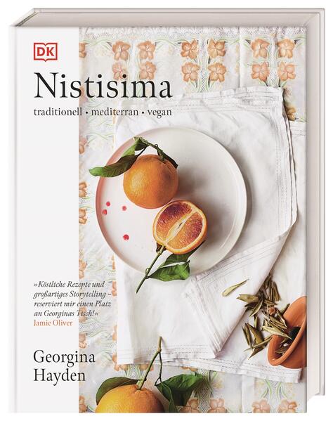 Schon immer vegan: Die Fastengerichte der Mittelmeer- und Levante-Küche Zypriotisches Koulouri-Brot, ägyptische Ful Medames oder jordanischer Hareesh: Beim orthodoxen Fastenessen („Nistisima“) wird traditionell auf Fleisch und Milchprodukte verzichtet, wodurch über Generationen hinweg köstliche vegane Gerichte entstanden sind. In diesem veganen Kochbuch gibt Georgina Hayden einzigartige Einblicke in die Nistisima-Küche und zeigt, dass Verzicht und Genuss sich nicht ausschließen müssen! 120 vegane Rezepte aus dem Mittelmeerraum, dem Nahen Osten und Osteuropa • Abwechslungsreich vegan kochen: mit Klassikern wie Dolmades (gefüllte griechische Weinblätter) oder Taboulé und Neuentdeckungen wie Pfannkuchen mit Tahin und Zimt oder Pilaf mit Pilzen und karamellisierten Zwiebeln • Faszinierende Einblicke in orthodoxe Fastentraditionen aus Griechenland, dem Libanon, der Ukraine und vielen weiteren Ländern • Kulinarische Reise durch mediterrane Küchen und orientalische Kulturen - mit wunderschönen Fotografien und Geschichten • Ergänzende Rezept-Hinweise wie Hintergrundwissen zu den Gerichten oder Optionen zum Hinzufügen von Milch- oder Tierprodukten „Köstliche Rezepte und großartiges Storytelling - reserviert mir einen Platz an Georginas Tisch!“ Jamie Oliver „Ich denke, die einzig richtige Reaktion auf Georgina Haydens neues Buch Nistisima ist maßlose Freude.“ Nigella Lawson Die Tradition der „Nistisimo“-Küche: So genussvoll kann Fasten sein! Mandelmilch, Kuchen auf Öl-Basis, gemüsereiche Speisen voller Aromen: Produkte, die in Deutschland seit einigen Jahren als trendy gelten, sind im Alltag vieler orthodoxer Regionen und Kulturen seit Generationen tief verankert. Oft besser bekannt als „nistisimo“ sind diese Lebensmittel ohne tierischen Ursprung fester Bestandteil traditioneller Fastenzeiten und Alltagsküchen. Inspiriert durch ihre eigenen griechisch-zypriotischen Wurzeln hat Bestseller-Autorin Georgina Hayden die Nistisimo-Küche ihrer Heimat in diesem außergewöhnlichen Kochbuch festgehalten und erweitert durch weitere vegane Fastengerichte - aus dem Mittelmeerraum, der Levante-Region, dem Nahen Osten und aus Osteuropa. Inspirierende Rezepte für Veganer*innen, Vegetarier*innen und alle Neugierigen: Nistisima vereint 120 traditionsreiche Gerichte - alle authentisch, aromatisch und vegan!