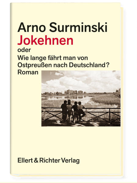 Arno Surminskis legendärer Ostpreußenroman: eine ebenso objektive wie aufwühlende Erinnerung an eine liebenswerte Landschaft und eine Lebenswelt, die es so nicht mehr gibt. Dieser authentische Roman aus der Sicht eines Jungen beschwört am Schicksal eines entlegenen ostpreußischen Dorfes und seiner Bewohner unsentimental, aber voller Anteilnahme eine Idylle, die 1945 in Schutt und Asche versank. Es ist die Geschichte einer Landschaft und einer Zeit, vor allem aber ist es die Geschichte von Hermann Steputat, der geboren wurde, als Paul von Hindenburg starb, und der elf Jahre später zu den wenigen Dorfbewohnern gehörte, die den Krieg überlebten. Und es ist eine Erinnerung an die herbe Schönheit der Landschaft zwischen Königsberg und Masuren, an Sommerabende auf dem Land, an weite Roggenschläge und Kutschfahrten zur benachbarten Kreisstadt und an die Menschen in Jokehnen mit ihrem behäbigen Mutterwitz.