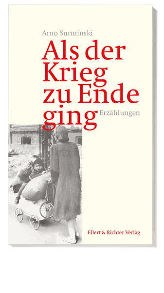 Die Erzählungen dieses Bandes beschreiben die Nachwirkungen des Krieges und schildern Erlebnisse aus jener Zeit. Ein Briefträger bringt die Gefallenenmeldungen in die Dörfer („Verlorene Briefe“), eine Engländerin fährt ins Rheinland auf der Suche nach dem Wrack eines Bombers, mit dem ihr Vater abgestürzt ist („Lancaster über Overath“), ein alter Mann besucht das Dorf, das er 1945 verlassen musste („Im Land der Pusteblumen“). Die Titelgeschichte erzählt von einer Frau, die mit ihren Kindern aus dem Osten flieht, bis Mecklenburg kommt, dort ein weiteres Kind auf die Welt bringt und es einer kinderlosen Bäuerin schenkt. Im persönlichen Erleben zog sich das Kriegsende mächtig in die Länge. Für einige ging der Krieg erst zu Ende, als die letzten Gefangenen heimkehrten („Chor 1945 endete der Zweite Weltkrieg, aber noch immer rumort dieses Geschehen in den Köpfen und Herzen. der Gefangenen“), andere deuteten den Fall der Mauer 1989 als ihren Abschluss des Krieges („November in Dresden“). Für Millionen ging der Krieg schon vor 1945 zu Ende. Alle Geschichten haben einen wahren Kern, die Personennamen sind erfunden.