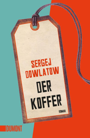 Sergej taugt nicht zum ordentlichen Kommunisten. Als er endlich die Ausreisegenehmigung bekommt, darf er nur einen Koffer mitnehmen. Einen Koffer für ein ganzes Leben. In New York angekommen, schiebt er ihn schnell unter sein Bett. Dort entdeckt er ihn Jahre später wieder. Er öffnet den Koffer - und die Vergangenheit springt ihn an. Da sind zum Beispiel die hellgrünen finnischen Acrylsocken, mit denen er auf dem Schwarzmarkt nicht reich wurde. Oder die Schuhe, die er dem Parteisekretär geklaut hat … Die Geschichten um die schäbigen Habseligkeiten im Koffer umreißen Sergejs erstes Leben und zeichnen das versunkene System des Sozialismus in seiner ganzen Absurdität nach. Zärtlich erzählt Dowlatow von den Außenseitern, Schelmen und Schlitzohren, zu denen er zweifelsohne auch gehört.